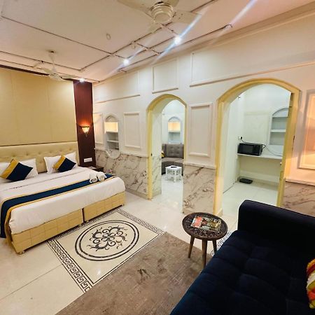Hotel Hinduja Haveli Gulab Sagar Jodhpur  Exterior foto