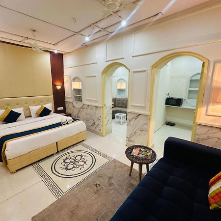 Hotel Hinduja Haveli Gulab Sagar Jodhpur  Exterior foto